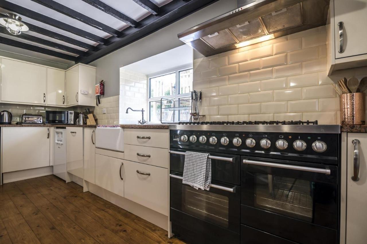 Barn Conversion - Hot Tub - Penally - Tenby Екстериор снимка
